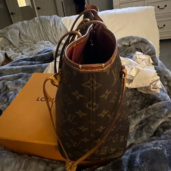 Authentic Louis Vuitton Neverful MM✨✨ - Picture 9 of 14